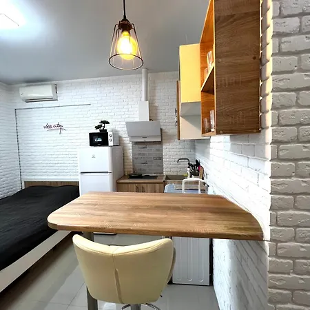 アパート City-House Apartments *